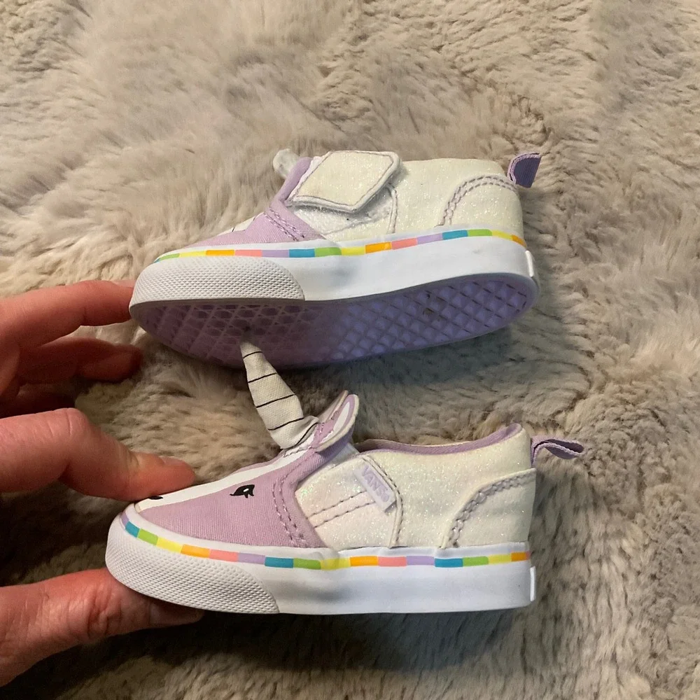 Vans Asher V‎ Unicorn Sneakers Size 4 Infant Purple